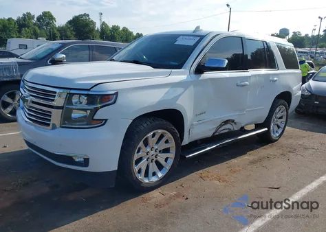 2017 Chevrolet Tahoe Premier z USA, uszkodzony, nr VIN 1GNSKCKC4HR144919